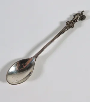 Lot zilver, verzilverd en kristal kopen? Bied vanaf 1!
