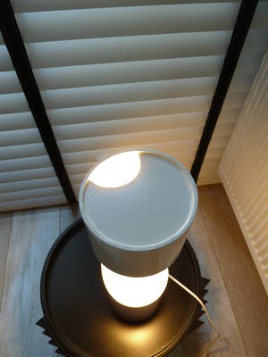 Niet of onleesbaar gesigneerd - Design tafellamp NEBU 70’s naar ontwerp van Erik van Buijtenen kopen? Bied vanaf 1!