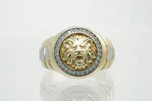 53 - Fraai gedetailleerde 14kt bi-color gouden Leeuwenkop ring kopen? Bied vanaf 370!