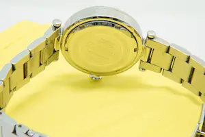 58- Zo goed als nieuw Invicta "bolt lady 28923" dames polshorloge met Box + cert kopen? Bied vanaf 70!