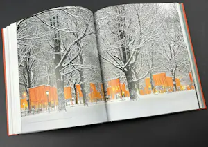 Christo - The Umbrellas :dubbele card met originele stof, gesigneerd & boek & persbericht kopen? Bied vanaf 390!
