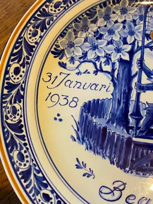 Porceleyne Fles - herdenkingsbord geboorte prinses Beatrix kopen? Bied vanaf 55!