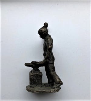 Brons (Onbekend) - Smid met Aambeeld - Beeld Brons kopen? Bied vanaf 1!