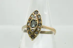 46 - 14 karaats geelgouden diamanten markies ring met ca 0.25 oudslijpsel kopen? Bied vanaf 160!