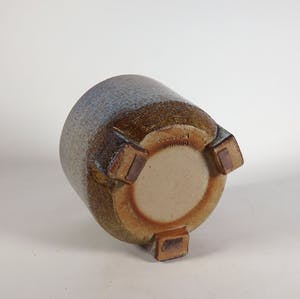 Potterij Zaalberg - Aardewerk, Lot van vier bloempotten voor Acorus Den Haag (Groot) kopen? Bied vanaf 40!