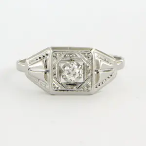 18k witgouden ring bezet met oud Europees slijpvorm geslepen diamant kopen? Bied vanaf 135!