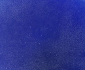 Niet of onleesbaar gesigneerd - Drie blauwe vintage glazen vazen kopen? Bied vanaf 1!