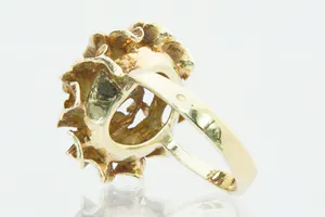 Sierlijke 14 karaats geel-gouden opengewerkte Bloem of Dahlia ring - gekeurd kopen? Bied vanaf 170!