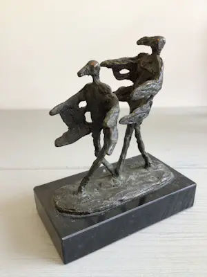 Bernadette Leijdekkers - Sculptuur “ De wind mee hebben “ kopen? Bied vanaf 59!