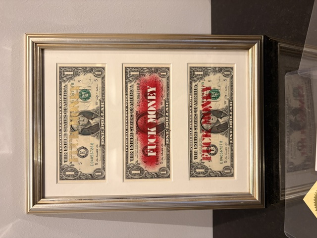 Death NYC - DEATH NYC – Fuck Money – 2013 – Mixed media op drie dollarbiljetten – In... kopen? Bied vanaf 275!