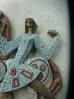 Joop Puntman - Unieke zeldzame wandplaquette - sculptuur van dansende figuur met paard kopen? Bied vanaf 250!