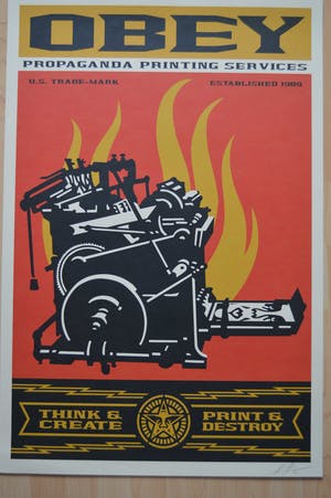 Shepard Fairey - Think & create / Print & destroy. kopen? Bied vanaf 75!