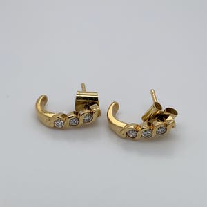 14kt gouden handgemaakte oorstekers met diamant, 2,98gr kopen? Bied vanaf 190!