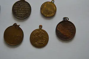 Niet of onleesbaar gesigneerd - G. Devreese ea. collectie van 21 diverse penningen. kopen? Bied vanaf 1!