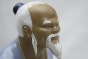 Niet of onleesbaar gesigneerd - Paar Chinese keramische Mud Man Fisherman-beeldjes (Midden 20e eeuw) kopen? Bied vanaf 1!
