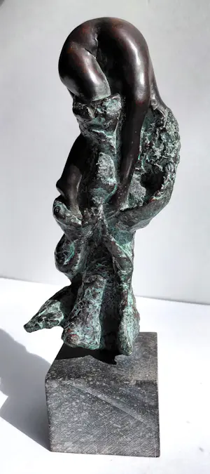 Pepe Gregoire - Middelpunt vliedende kracht, bronzen beeld kopen? Bied vanaf 495!