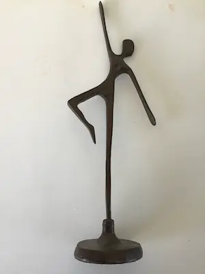 Brons (Onbekend) - Danseres kopen? Bied vanaf 35!
