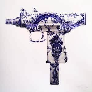 Magnus Gjoen - UZI (Delft Blue portfolio) verkocht voor € 275!