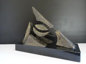 Brons (Onbekend) - Abstracte voorstelling in brons. kopen? Bied vanaf 75!