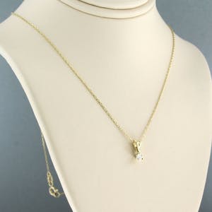 14k gouden collier en een solitair hanger met oud briljant geslepen diamant kopen? Bied vanaf 160!