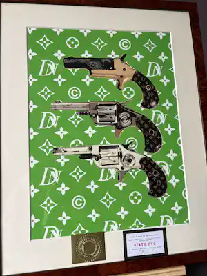 Death NYC - LV Revolvers kopen? Bied vanaf 100!