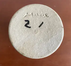 Mobach Keramiek - Kunstaardewerken kandelaar of vaasje kopen? Bied vanaf 20!