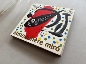 Joan Miro - "Atmosphère Miró" - 1959 - 1e Druk - Hardcover - Goed - Zeldzaam + 4 ander items kopen? Bied vanaf 70!