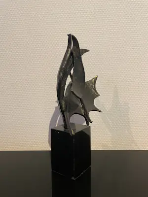 Bernadette Leijdekkers - Sculptuur - Wind in de zeilen kopen? Bied vanaf 50!