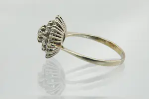 1 - Chique 14Krt gouden rozet ring met 23 briljant geslepen diamanten ca 0.90 ct kopen? Bied vanaf 590!