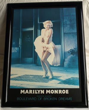 Curiosa - Marilyn Monroe met verlichting , Boulevard of Broken Dreams – Jaren ‘80 kopen? Bied vanaf 1!