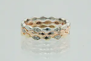 33-Drie Elegante 9Krt rosé & wit & geel dames ringen - met diamant kopen? Bied vanaf 100!
