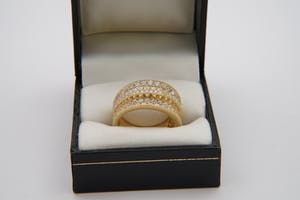 2567- Opvallende diamanten Fantasiering- 18karaats geelgoud - ca 2.40ct briljant kopen? Bied vanaf 1480!