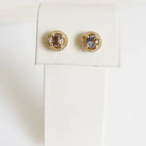 Oorbellen van tanzaniet met een diamanten halo. kopen? Bied vanaf 700!