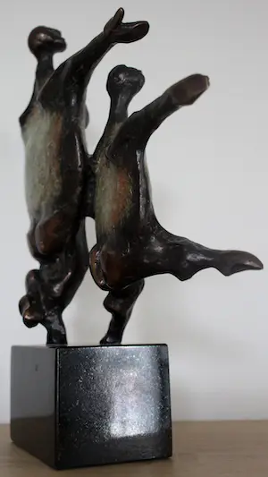 Jo Ramakers - Bronzen sculptuur: Vreugdedans (gesigneerd) kopen? Bied vanaf 995!