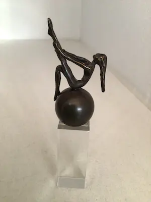 Corry Ammerlaan - Sculptuur “ Relax ! “ kopen? Bied vanaf 1!