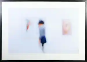 Gisella Klein - Foto, At the museum IX - Ingelijst verkocht voor € 40!