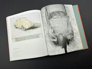Christo - The Umbrellas :dubbele card met originele stof, gesigneerd & boek & persbericht kopen? Bied vanaf 390!