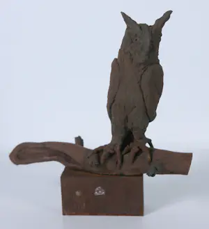 Paul Beckers - Drie sculpturen van ijzer en terracotta, Vogels (Ibis, Oehoe en uiltjes) + boek! kopen? Bied vanaf 80!