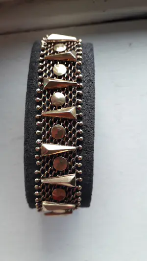 Gouden armband kopen? Bied vanaf 750!