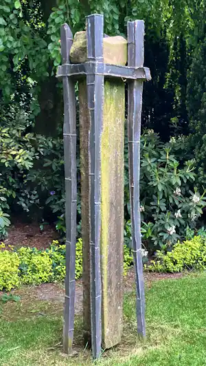 Herman Bartelds - tuinbeeld van Steen en Messing II verkocht voor € 1200!