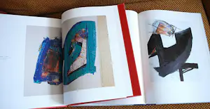 Arty Grimm - & Miguel Ybanez: 4 boekwerken -1x gesigneerd, 2x met gedichten Cees Nooteboom kopen? Bied vanaf 50!