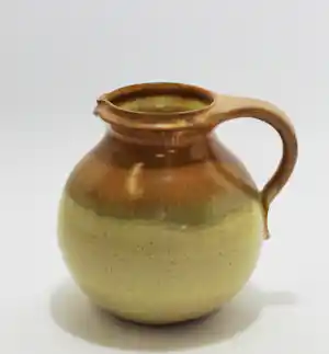 Mobach Keramiek - aardewerk vaasje (1930-1950) kopen? Bied vanaf 20!