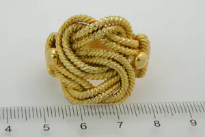 18 - Grote & zware (30gr) Surinaamse 18 Krt geelgouden heren mattenklopper ring kopen? Bied vanaf 1360!