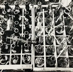 Niet of onleesbaar gesigneerd - Lot van 6 vintage foto's o.a. Coca Cola kopen? Bied vanaf 10!