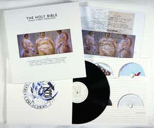 The Manic Street Preachers - The Holy Bible - Box met LP en 4 CD's + Handgesigneerd booklet (Cover Art: Jenny Saville) verkocht voor € 40!