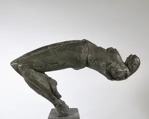 Wim Steins - Groot elegant bronzen beeld van een danseres op hoge smalle sokkel kopen? Bied vanaf 2000!
