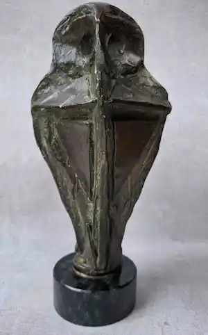 Eric Claus - Bronzen Uil kopen? Bied vanaf 849!