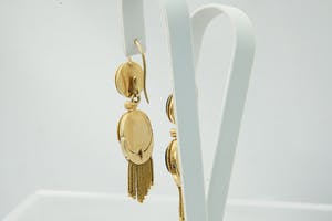 2081- Antiek - 19e eeuws - Victoriaanse set "dangle" oorhangers - onyx en parels kopen? Bied vanaf 370!