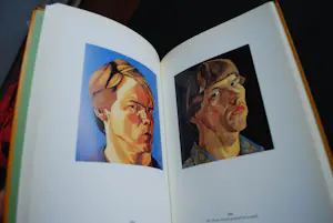 Philip Akkerman - 4 boeken: 2010,2011, 2001 (gesigneerd),1992. kopen? Bied vanaf 50!