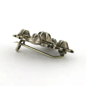 BWG geel met zilveren broche bezet met roos diamant tot. 0.10ct - G/H - SI kopen? Bied vanaf 110!